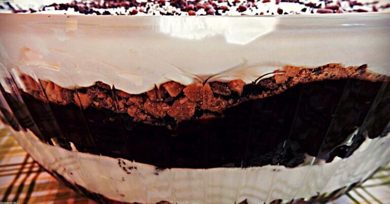 Homemade Chocolate Rolls: An Express Dough Recipe