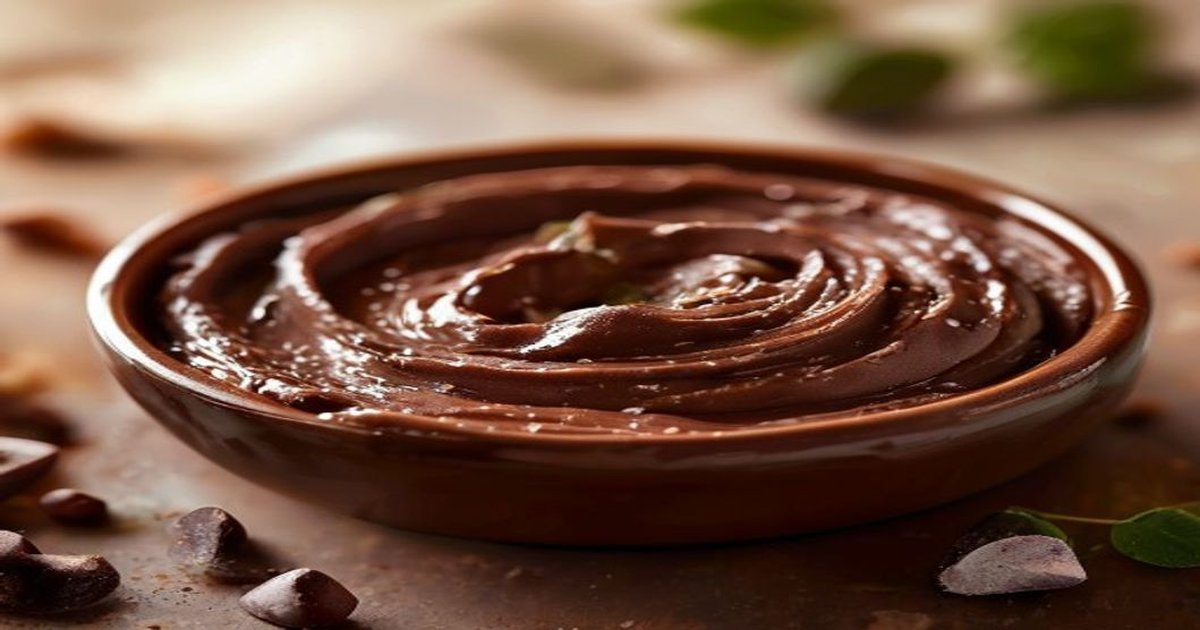 Easy Homemade Chocolate Spread Recipe